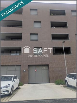  Parking / Garage à vendre 