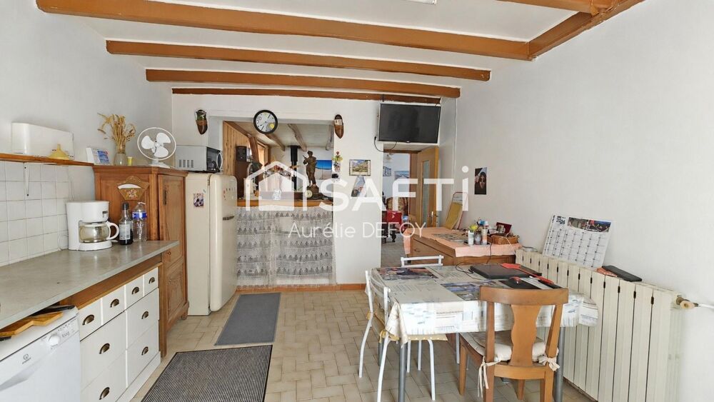 Vente Maison À Cressé, au fond d'une impasse, maison pleine de potentiel avec dépendances et jardins ! Cresse