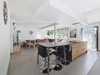  Maison � vendre 6 pi�ces 151 m�