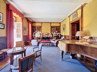  Maison à vendre 15 + pièces 891 m²