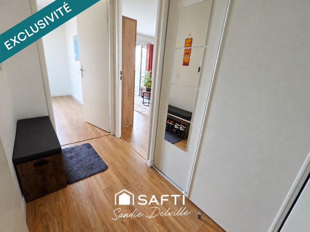 Vente Appartement Appartement 2 pièces- 40m²- balcon- place parking La rochette