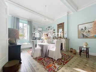  H�tel Particulier � vendre 15 + pi�ces 605 m�