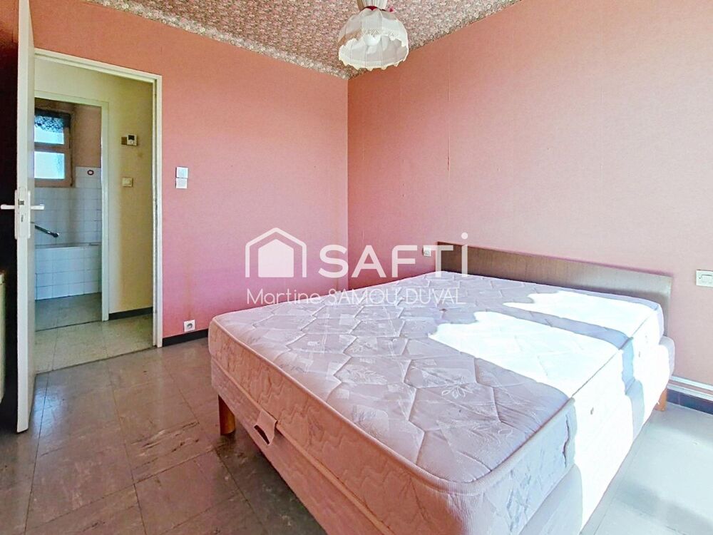 Vente Appartement La Seyne appartement au troisième et dernier sans ascenseur étage d'une petite résidence de 4 étages. La seyne-sur-mer