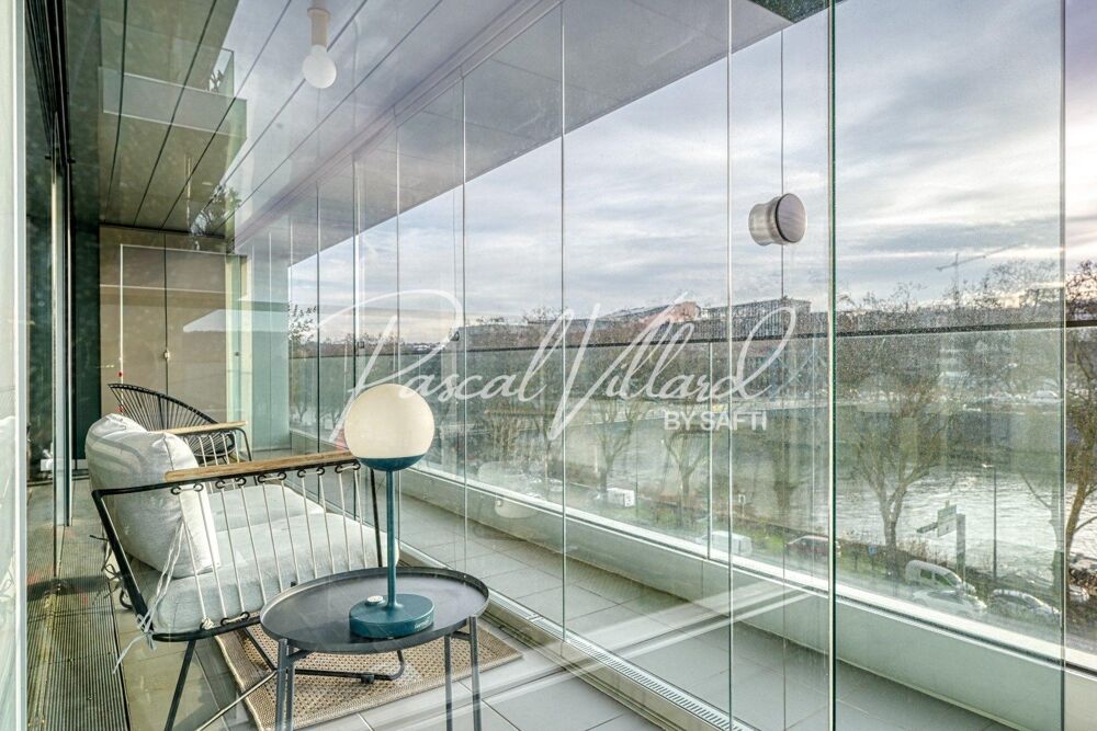 Location Appartement 4 PIECES A LOUER - MEUBLE -   DANS LA QUARTIER RIVES DE SEINE A BOULOGNE. Boulogne-billancourt