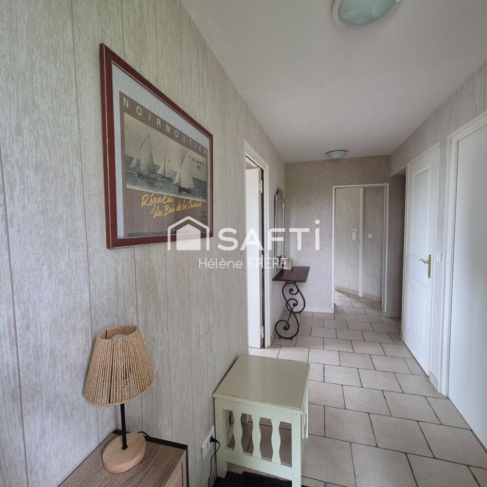 Chambre indépendante avec jardin et garage
