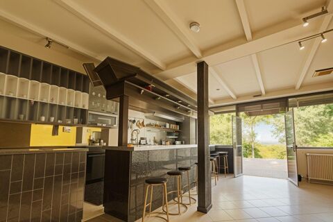 Murs commerciaux libres + deux appartements de trois pi&egrave;ces libres 699000 93170 Bagnolet