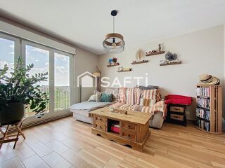  Appartement � vendre 3 pi�ces 77 m�