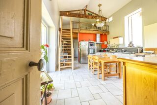  Maison � vendre 8 pi�ces 264 m�