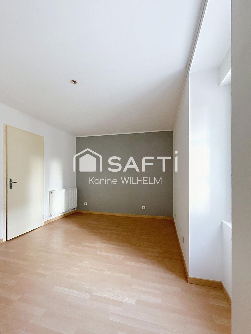 Vente Immeuble IMMEUBLE DE RAPPORT – 9 LOGEMENTS + 3 GARAGES – NEUFCHÂTEAU Neufchateau