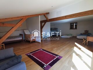  Maison � vendre 6 pi�ces 240 m�