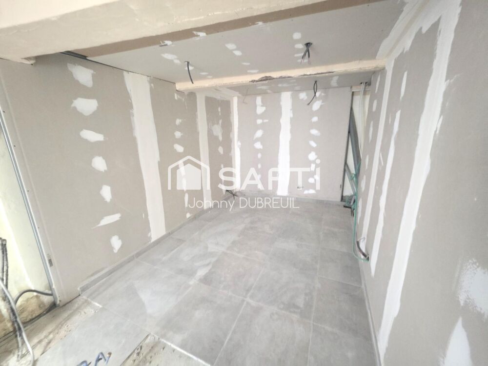 Vente Maison PIGNANS – GRANDE MAISON DE VILLAGE DE 185 M² AVEC FORT POTENTIEL Pignans