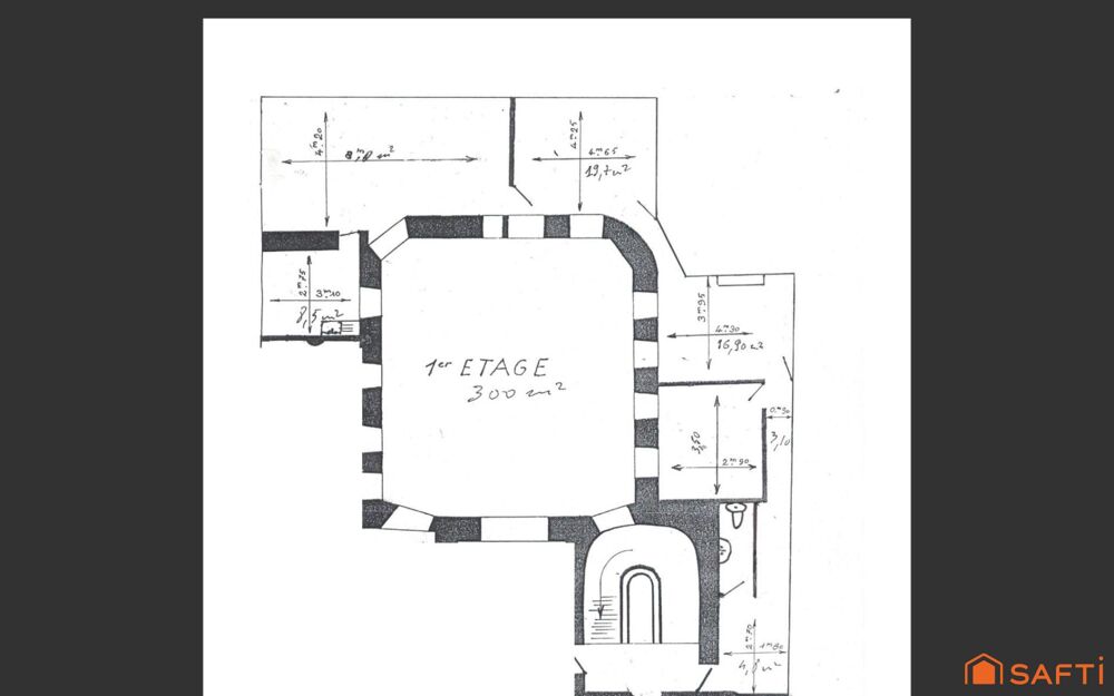Plateau de 100m2 à rénover