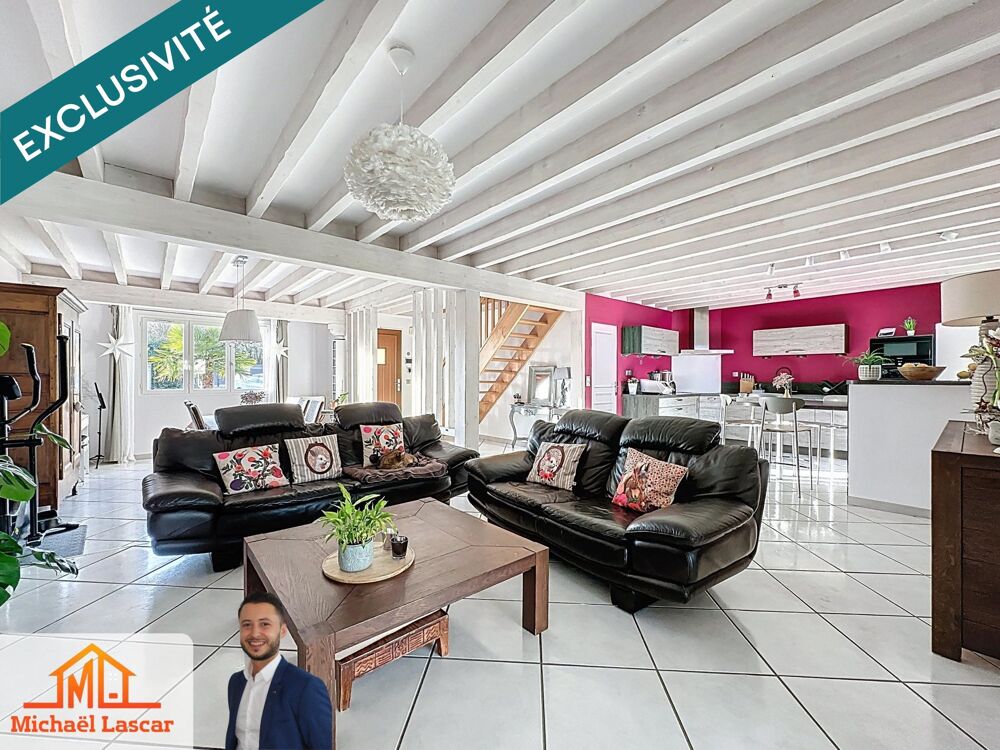 Vente Maison Maison familiale au calme avec piscine Yvre-l'eveque