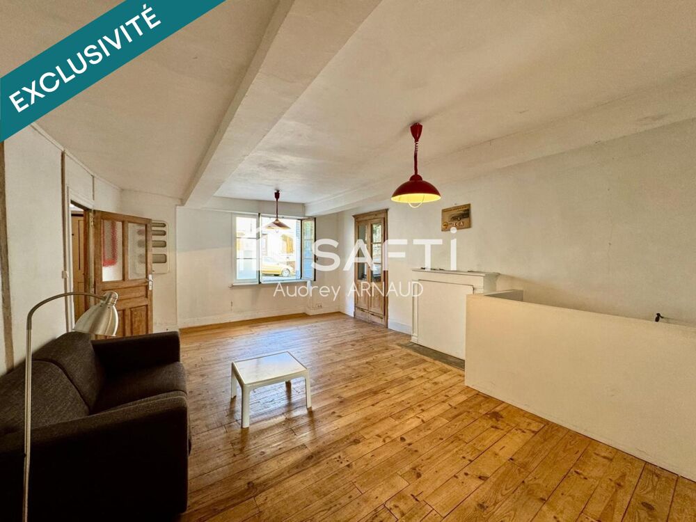 SOUS OFFRE!!! Maison de bourg avec jardin et terrasse