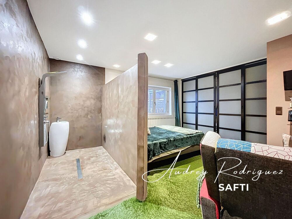 � vendre  Maison Charmes-sur-l'Herbasse (26260)