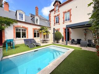  Maison à vendre 8 pièces 247 m²