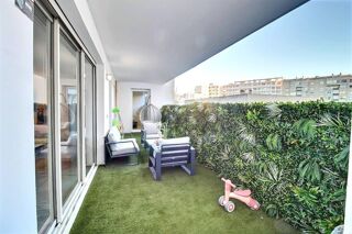  Appartement  vendre 4 pices 111 m