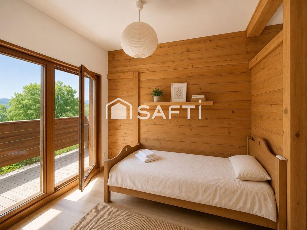 Vente Appartement T3 dans un chalet de montagne avec jardin (environ 300m2) sur une parcelle de 7 687m2, à 5 minutes en voiture du centre. Villard-de-lans