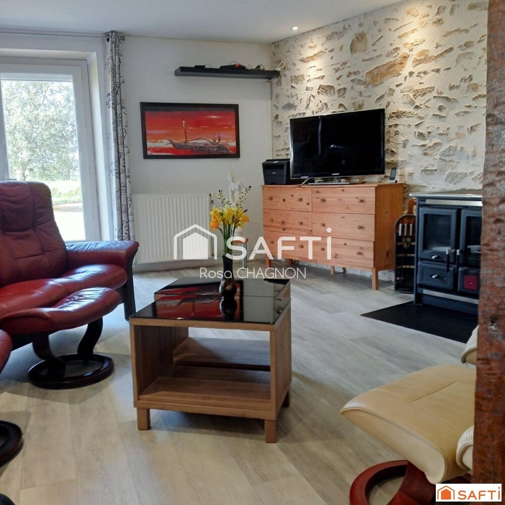 Vente Maison Pompe à Chaleur, panneaux solaires autoconsommation Saint-hilaire-de-voust