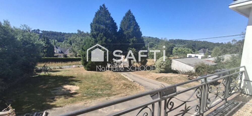 À vendre  Maison à rénover avec beau potentiel à Baud