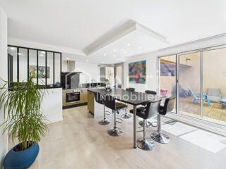  Appartement � vendre 4 pi�ces 94 m�