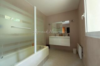  Maison � vendre 7 pi�ces 300 m�