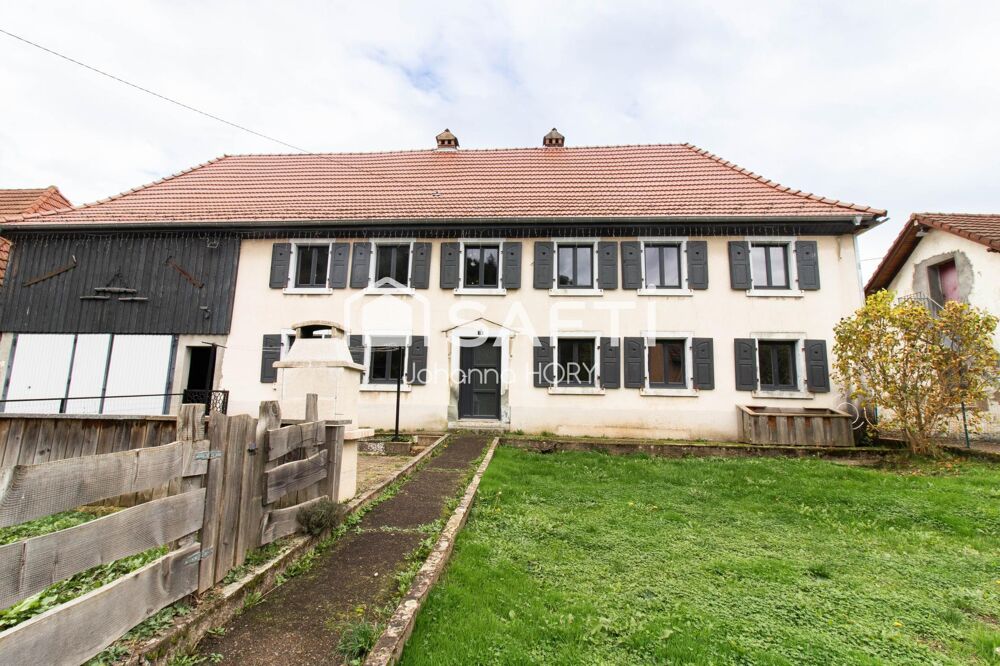 Vente Maison Maison de caractère de 222 m² avec dépendances et fort potentiel sur un terrain de 7 ares Husseren-wesserling