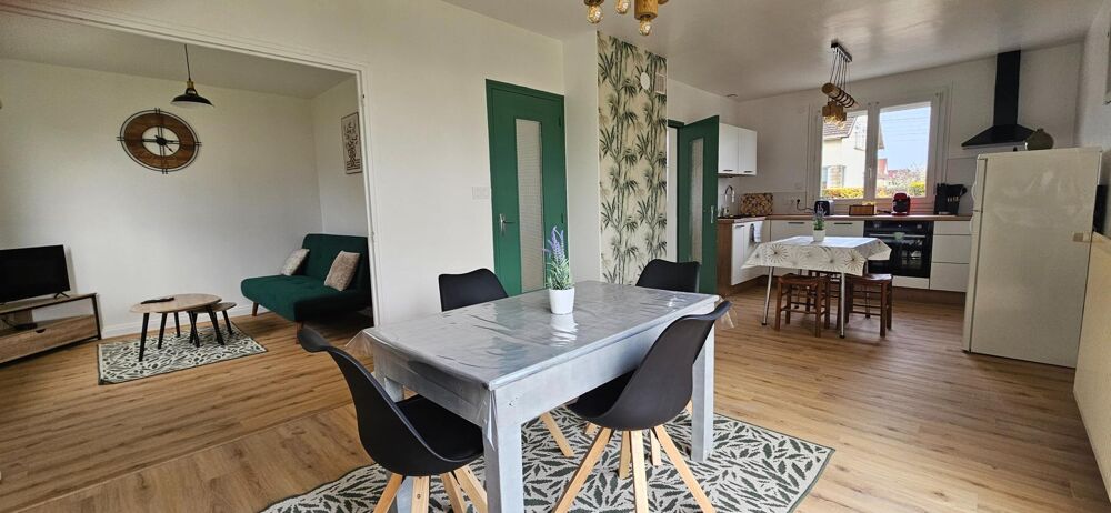 Location Maison Maison meublée sur sous-sol - 5 pièces - 3 chambres Saint-parres-aux-tertres