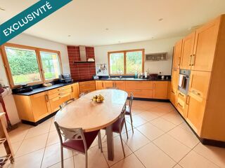  Maison � vendre 8 pi�ces 205 m�