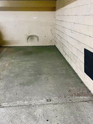  Parking / Garage à vendre 