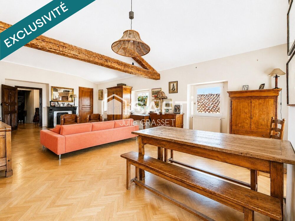 Vente Appartement Rare en hypercentre de Béziers : appartement de caractère avec parking privatif dans cour et cave Beziers