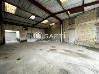  Immeuble à vendre 550 m²