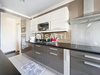  Appartement � vendre 3 pi�ces 82 m�