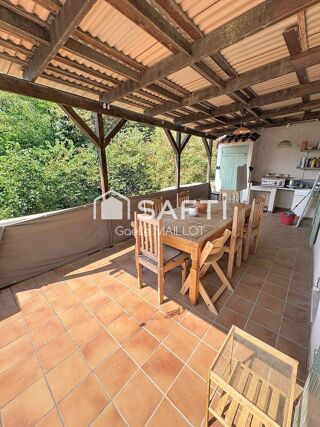  Maison à vendre 10 pièces 162 m²
