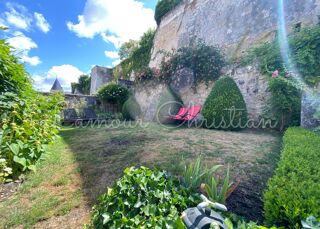  Maison  vendre 13 pices 360 m