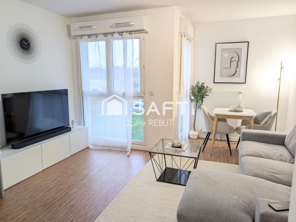 Beau Studio Livry-Gargan avec place de parking