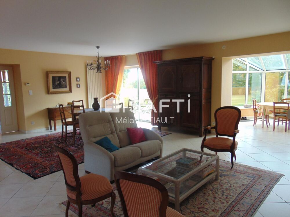 Vente Maison Maison de bourg, en pierre, 192 m², 5 chs, terrain 1469 m², Cerisy Belle Etoile Cerisy-belle-etoile