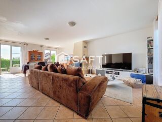  Maison  vendre 6 pices 147 m