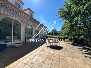  Maison à vendre 12 pièces 250 m²