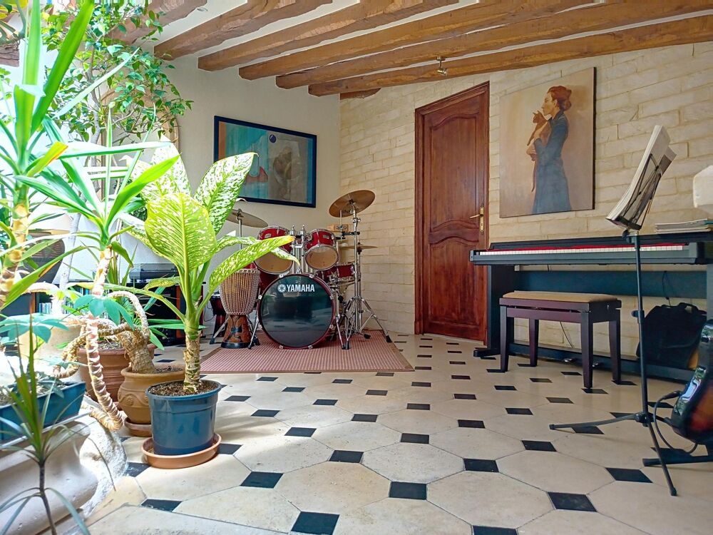 Vente Maison Très Belle Maison Ancienne avec Piscine et Superbe Extérieur Pontoise