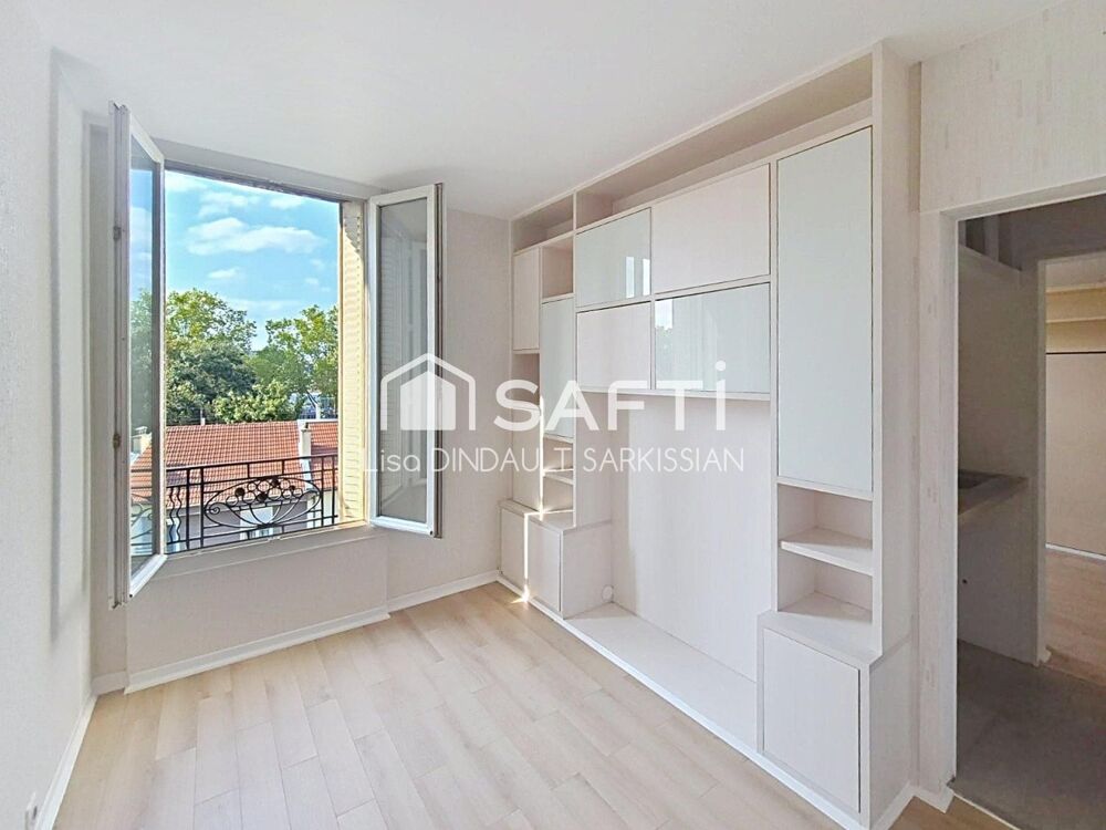 Vente Appartement 2 pièces lumineux à 2 min du T2 Les Moulineaux Issy-les-moulineaux