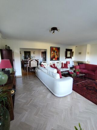  Maison � vendre 9 pi�ces 254 m�