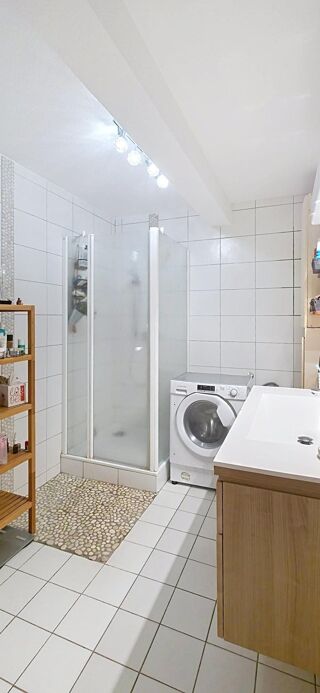  Appartement � vendre 3 pi�ces 77 m�