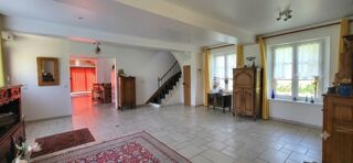  Maison à vendre 13 pièces 252 m²