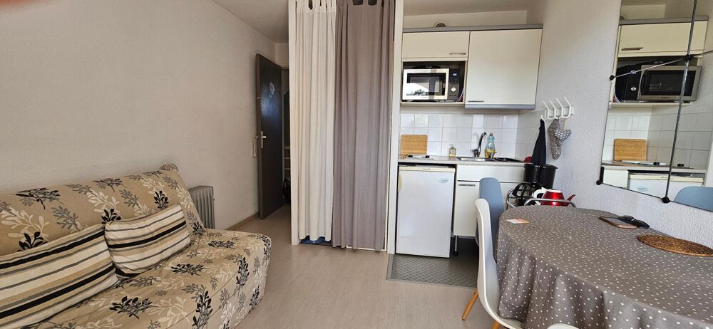Vente Appartement LA PIRONNIERE : Appartement avec vue océan et place de parking. Les sables-d'olonne