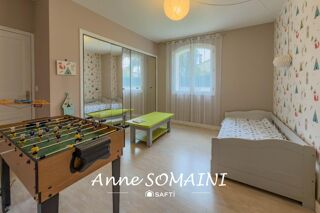  Maison à vendre 7 pièces 214 m²