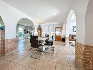  Maison � vendre 7 pi�ces 248 m�