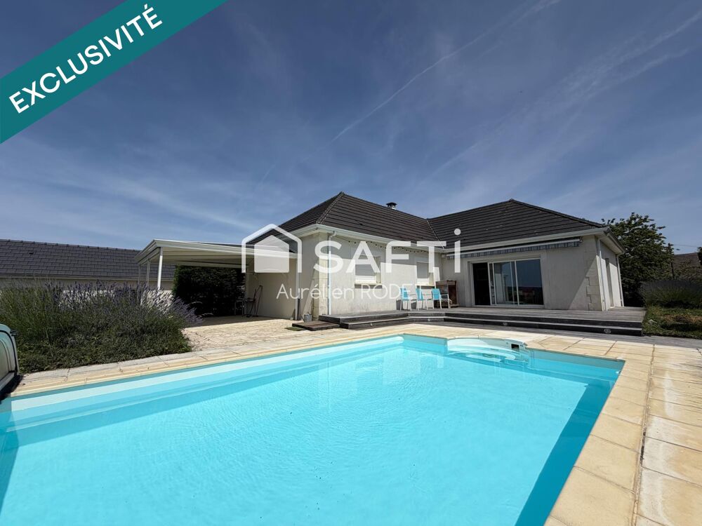 Pavillon dexception, piscine et vaste sous-sol!
