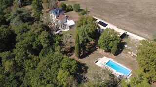  Propriété/château à vendre 14 pièces 451 m²