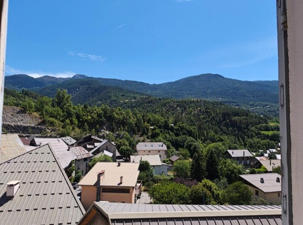Vente Appartement DUPLEX IDEALEMENT SITUE ET AU FORT POTENTIEL !! Guillestre